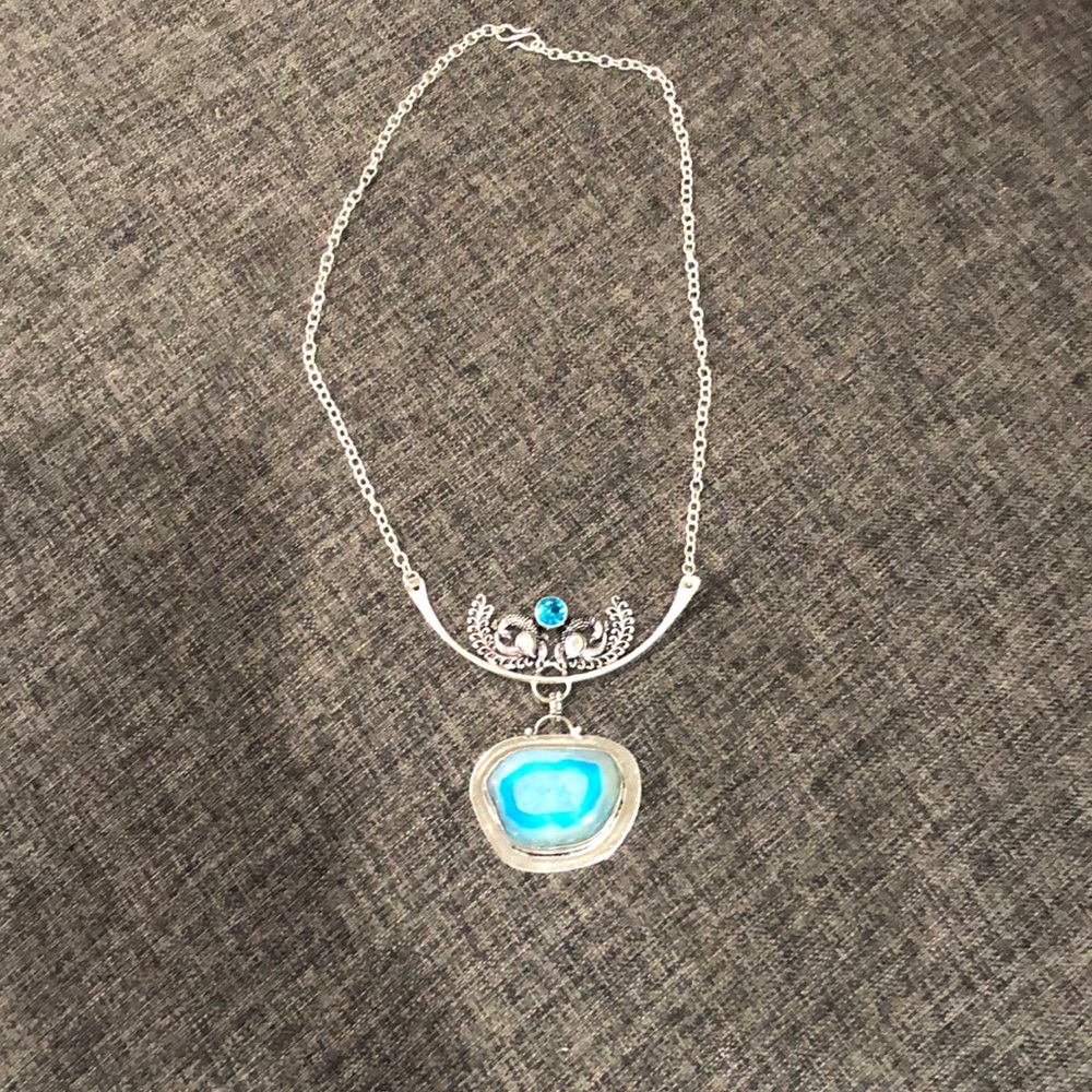 Peacock blue topaz and agate silver necklace